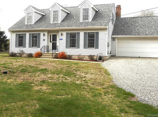 27 Irene St, Killingly, CT 06239