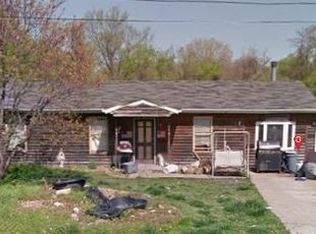 117 S 9th St, East Carondelet, IL 62240