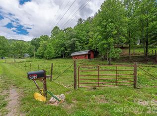 262 Gibson Branch Rd, Clyde, NC 28721