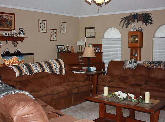 2nd image of 1603 Avenue F