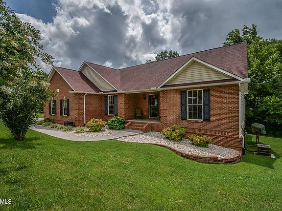 3rd image of 2408 Presario Ln