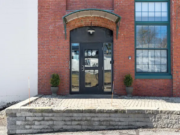 30 Lincoln Street #119, Westbrook, ME 04092