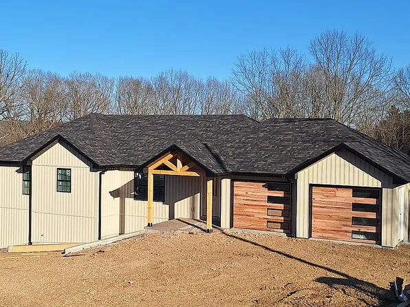 5609 Rylan Rd, Henley, MO 65040