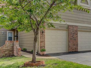 11993 Autumn Trace Ct, Maryland Heights, MO 63043