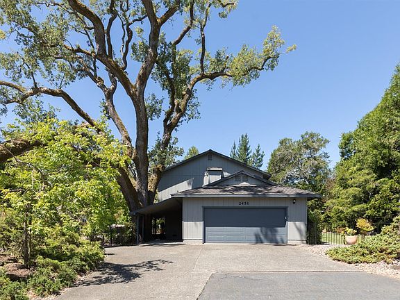 3rd image of 2451 Vineyard Road