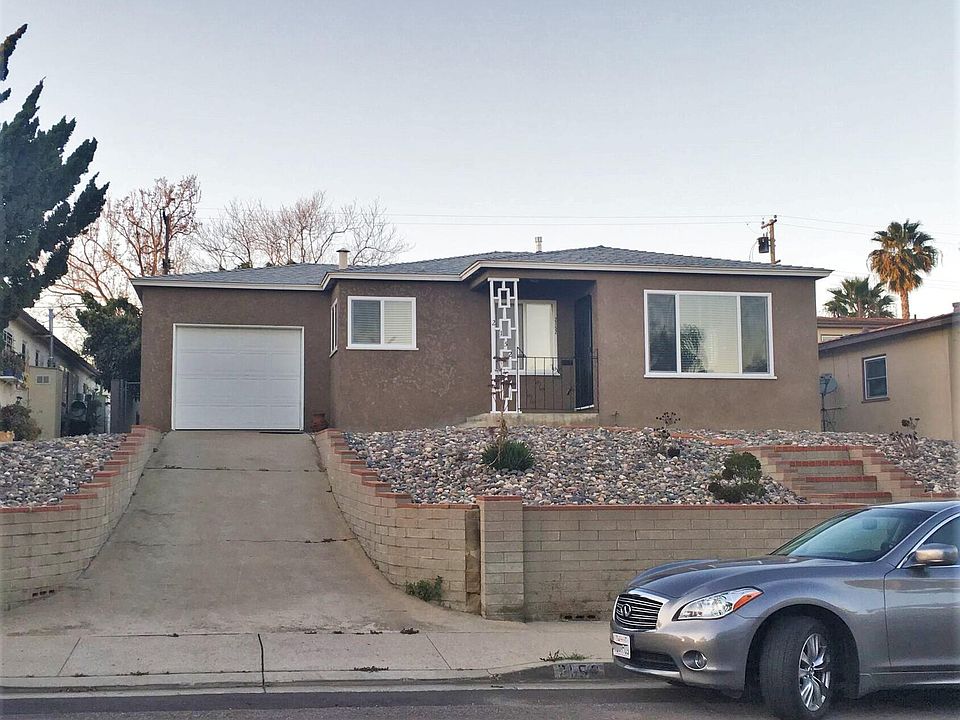 2nd image of 2152 Felspar St