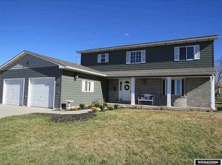 440 Buena Vista Dr, Lander, WY 82520