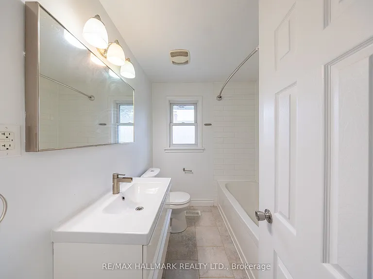 1118 Athol St #MAIN — Photo 19