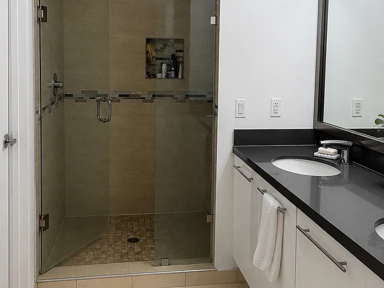 90 SW 3rd St #2302 — Photo 13