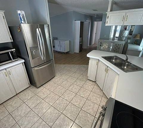3rd image of 152 Tiger Lilly Dr