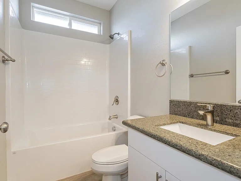 1681 S Dandelion St #1 — Photo 12