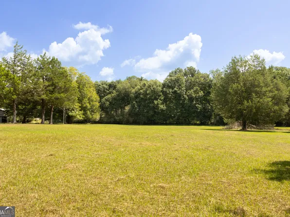 3905 Barnett Shoals Rd, Athens, GA 30605