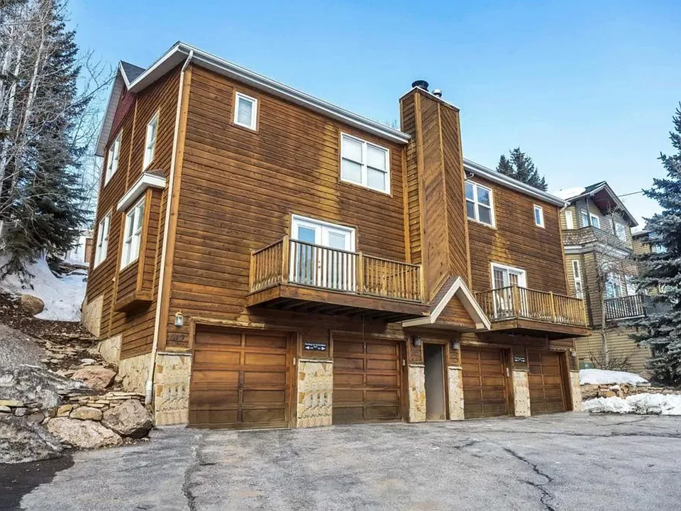 523 Deer Valley Dr