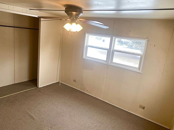 4th image of 4311 Schofield Ave #106