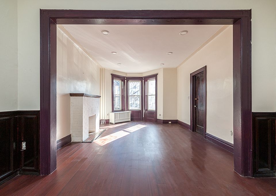 1st image of 199 Sterling St #1A