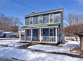 512 W Line St, Minerva, OH 44657