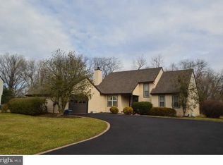 1825 Whitebriar Rd, Southampton, PA 18966