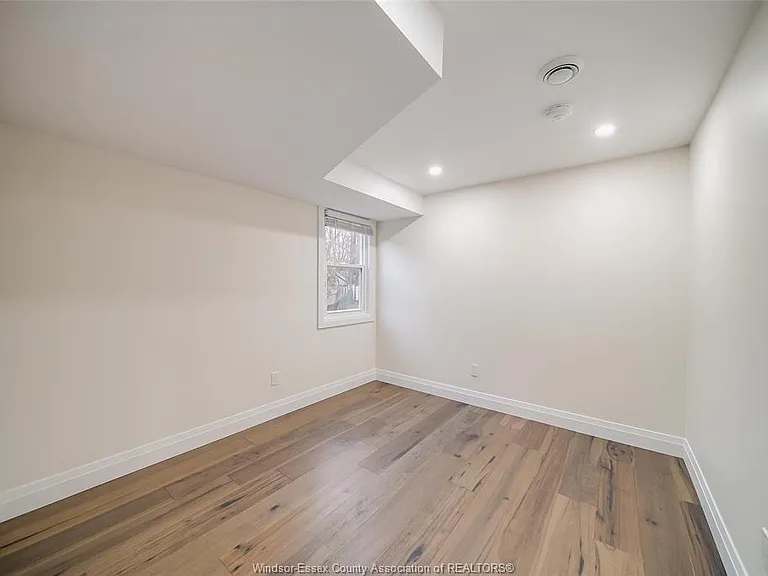 7800 Cecile St — Photo 24
