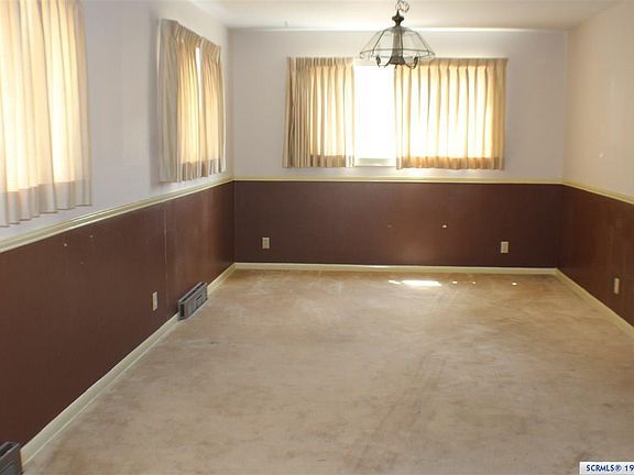 4th image of 2204 N Juniper Ave