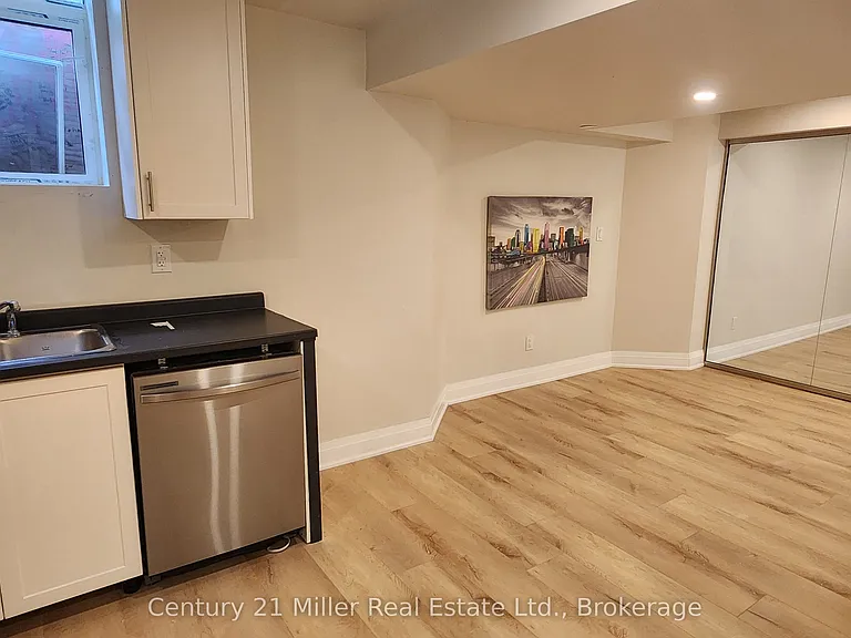2184 Winding Woods Dr #BASEMENT — Photo 13