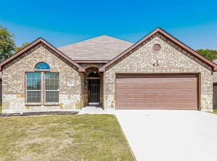 572 Timberwolf Ln, Wilmer, TX 75172