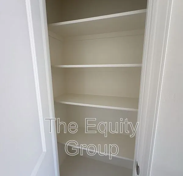 723 S Pinkham #101 — Photo 7