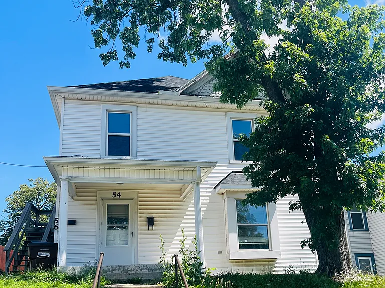 54 Maple St — Photo 1
