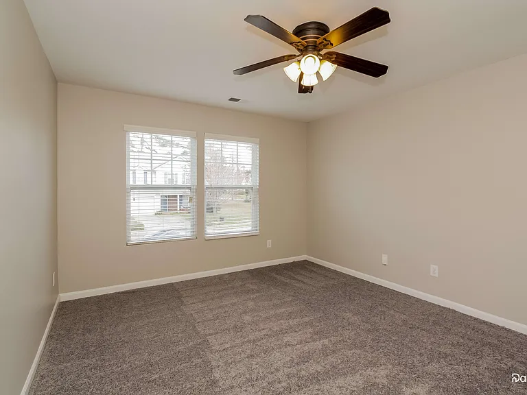7215 Waldon Park Ln — Photo 7