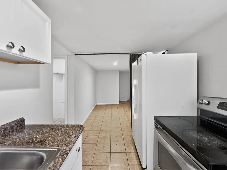 54 Joslin St #2 — Photo 3