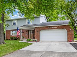 1796 Staffordshire Rd, Columbus, OH 43229