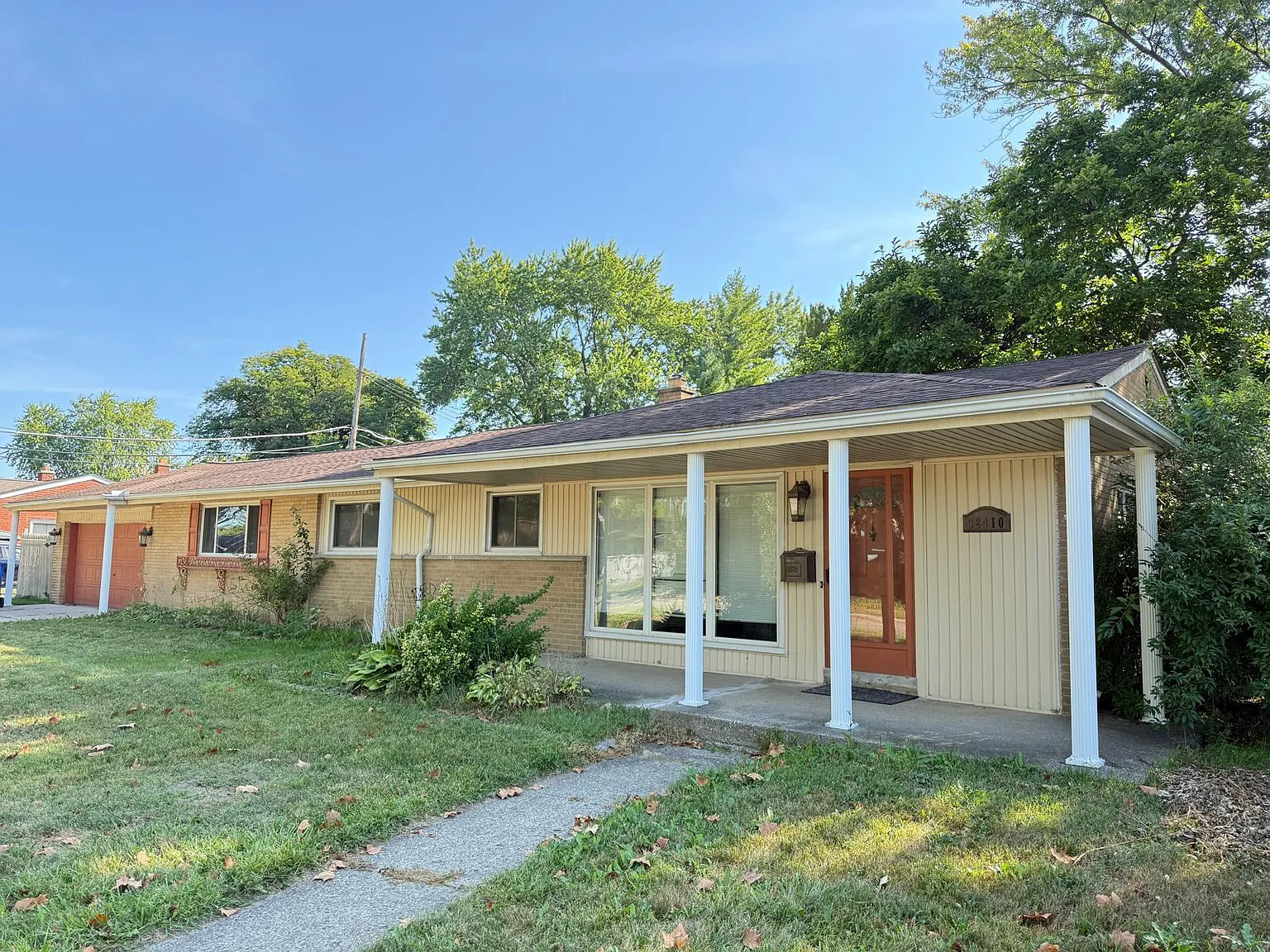 3 bed, 2052 sqft, $1,800 — Photo 3