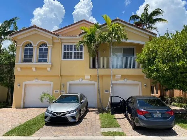 3255 Scarletta Drive, Riviera Beach, FL 33404