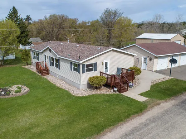 211 E Central Ave, Clitherall, MN 56524