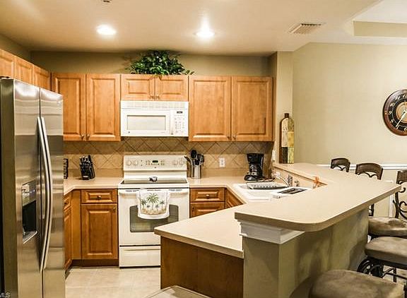 2nd image of 3968 Pomodoro Cir Unit 201