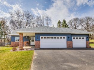 253 126th Ln NW, Coon Rapids, MN 55448