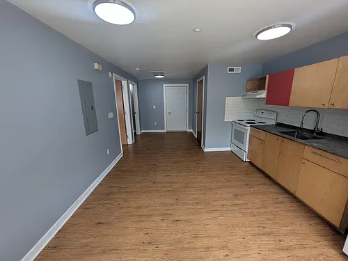 60 Coleman St #2L Photo 1
