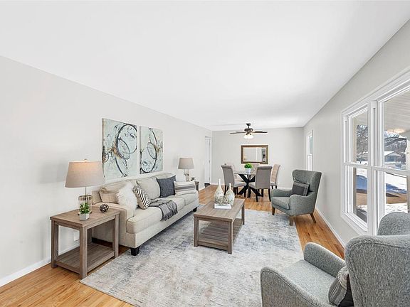 2nd image of 3050 Chadwick Dr