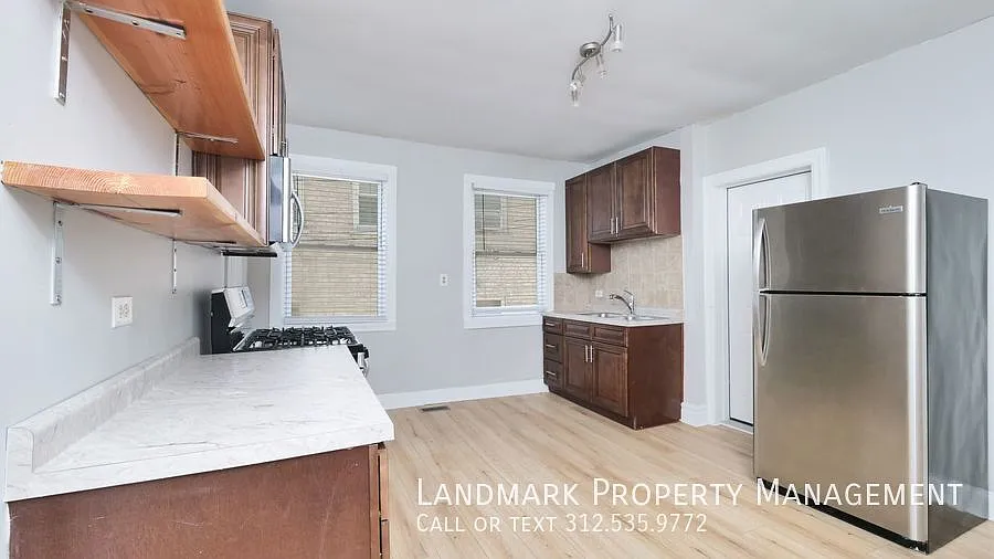 1917 S May Unit 1R — Photo 3