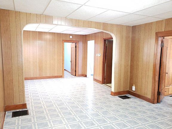 4th image of 4117 Indianapolis Blvd #1A
