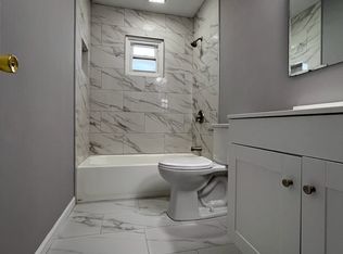 9235 Nieman Rd, Overland Park, KS 66214