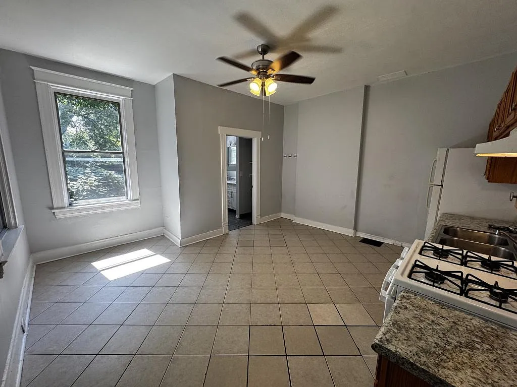 303 McClelland Ave — Photo 3