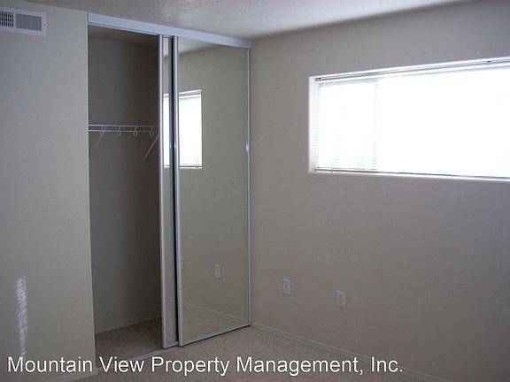 5th image of 211 NW Greenwood Ave #11479743