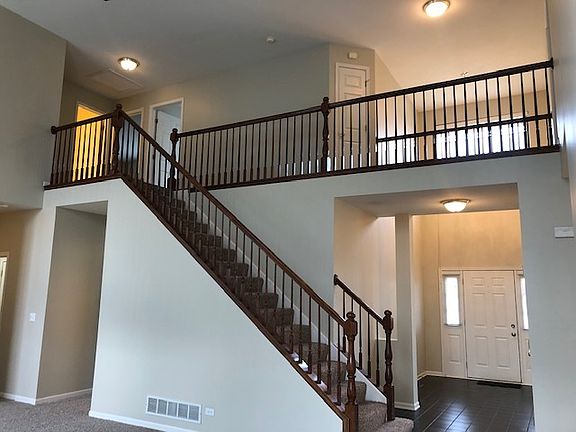 2nd image of 185 Midlane Dr