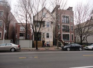 2631 N Southport Ave APT 1, Chicago, IL 60614