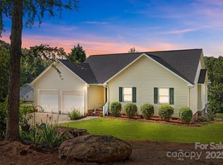 2906 Plantation Way, Albemarle, NC 28001