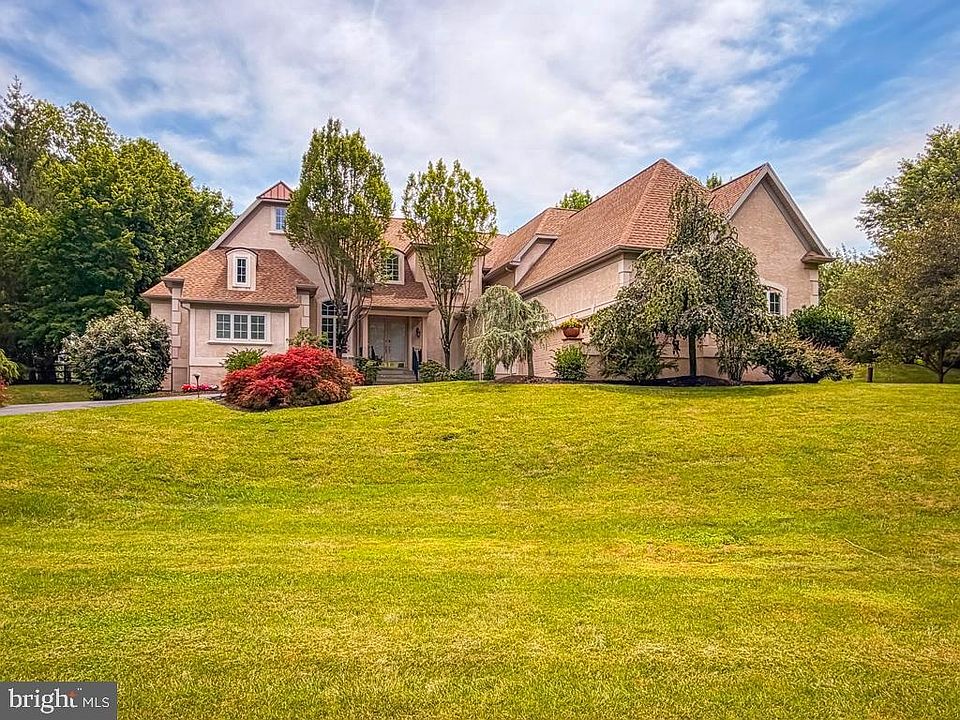 1st image of 2212 Corson Ln