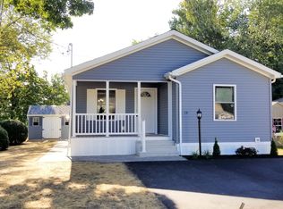 19 Riverside Dr, Southington, CT 06489