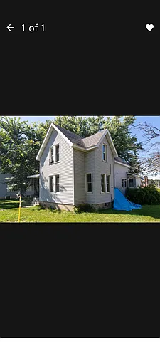 214 1/2 W College St #2 Photo 1