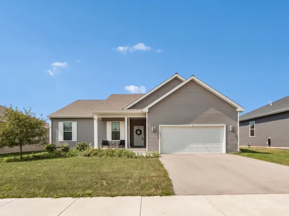 513 S Hahn Dr, Cortland, IL 60112