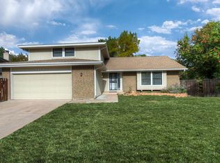 8157 W Peakview Dr, Littleton, CO 80123